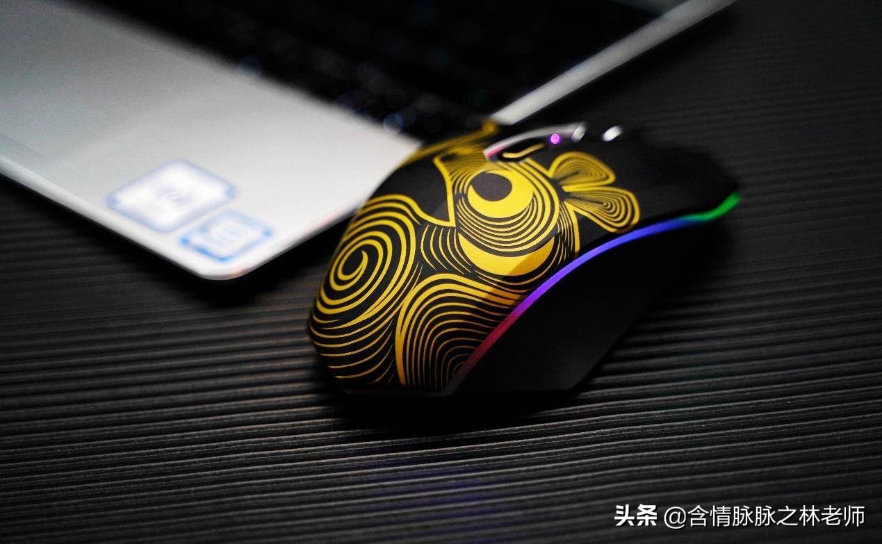 达尔优牧马人lm125跟em915哪个好,达尔优牧马人鼠标em915kbs五代黑色