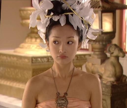 古装剧中的羽毛头饰,十几年前的古装羽毛头饰