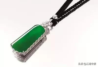 史上最贵的32件天价翡翠图片,史上最贵的翡翠原石