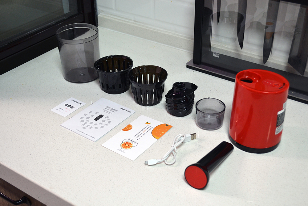 九阳原汁机v82和v18a哪个好,果汁机榨果汁家用九阳