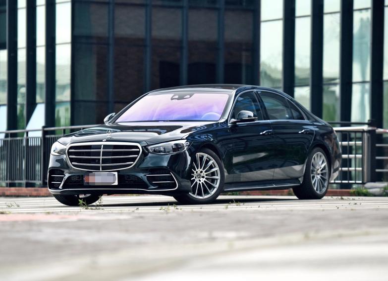 豪华d级标杆,奔驰s级400豪华型2023驾驶感受