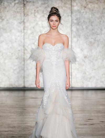 参加婚礼气质大气穿搭,参加婚礼这样穿漂亮大方又气质