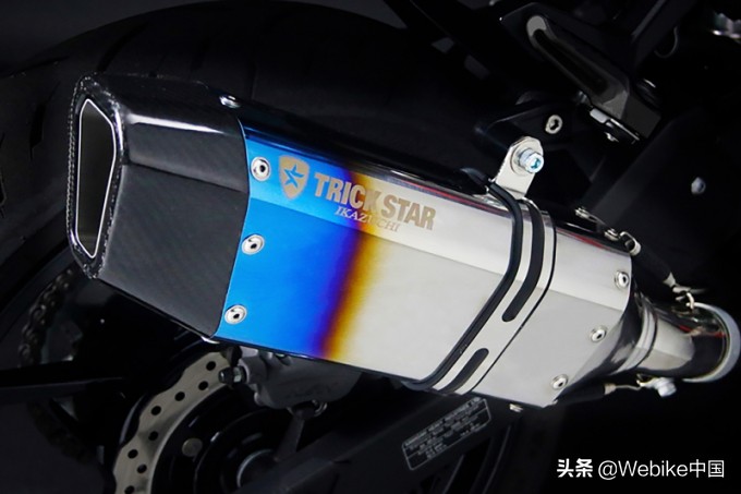 亲身体验梦幻星的IKAZUCHI系列摩托车排气管的无限力量