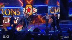 「WWE9.11战报」送葬者回归祭出锁喉抛摔！欧文斯被炒鱿鱼了