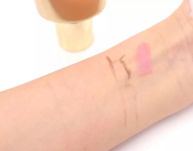 如何选择安全的洗面奶 (洗面奶该怎么选才好)