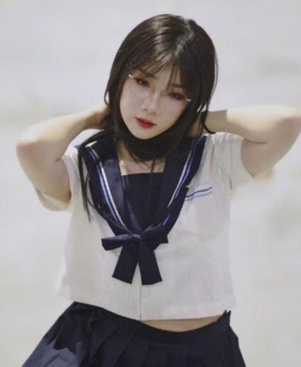 沪漫展jk女孩再发声完整视频,上海漫展jk少女的抖音