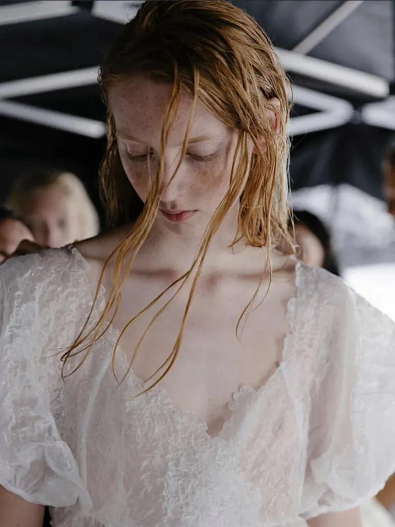 惊艳了全世界的中国风服装，究竟美在哪里？