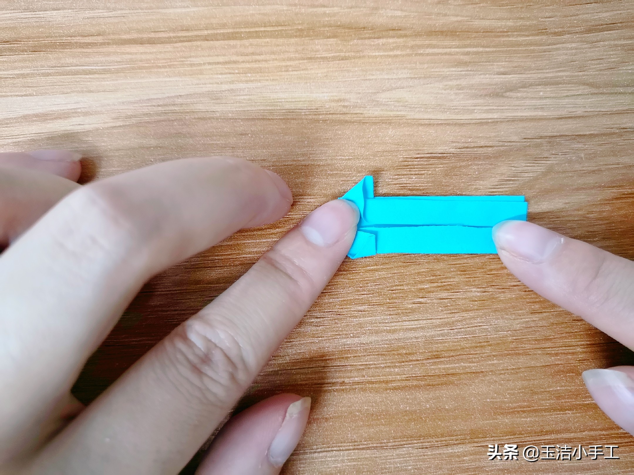 蝴蝶戒指折纸教程简单好看,戒指蝴蝶结折纸