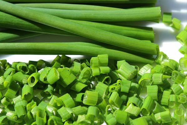 哺乳期不能吃什么食物容易回奶,哺乳期不能吃的胀气食物清单豆角