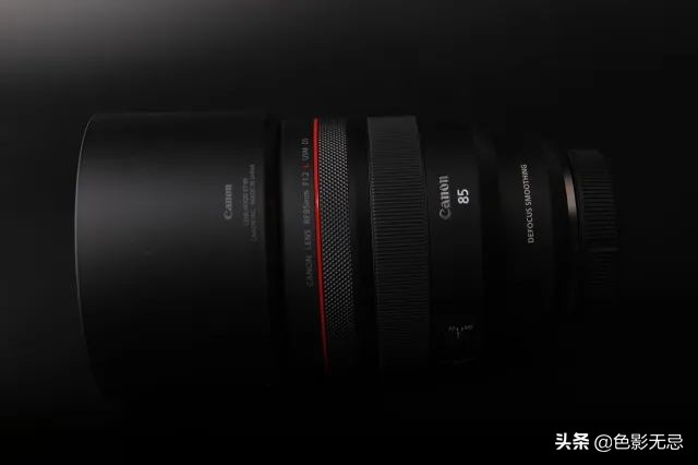 佳能85mm1.2rf对比柔焦版,佳能rf24-105mmf2.8镜头评测
