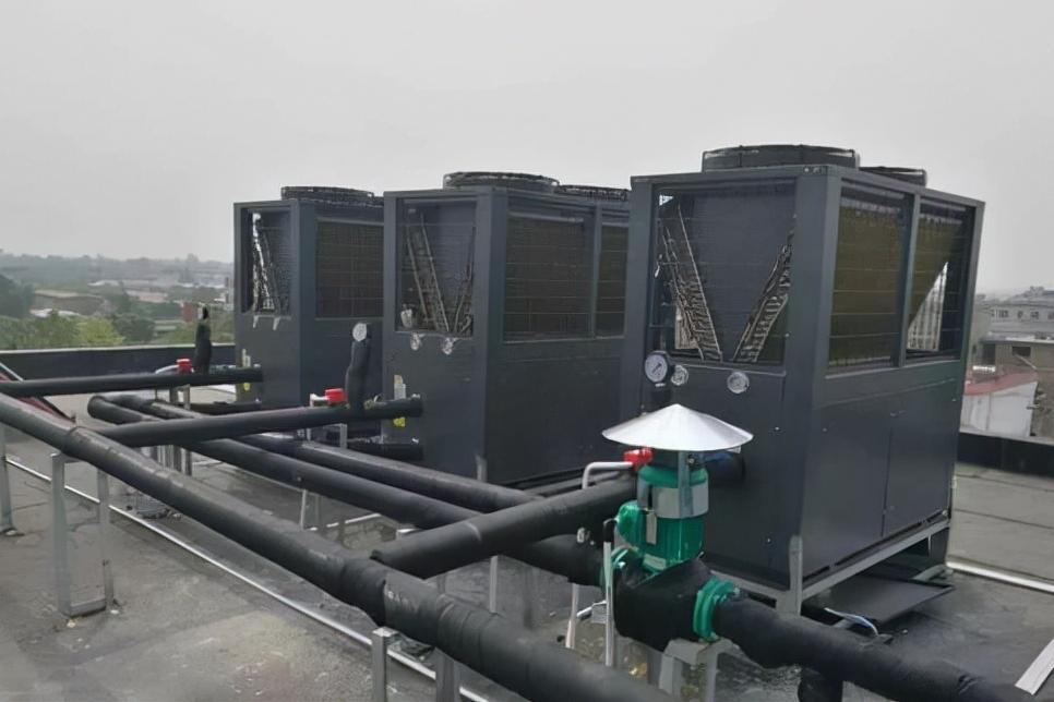 目前最好的空气能热泵采暖,中广欧特斯空气能热泵优点与缺点