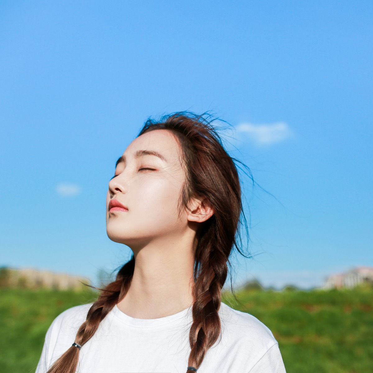 人到中年不跟妻子接吻,人到中年为什么不愿意接吻了