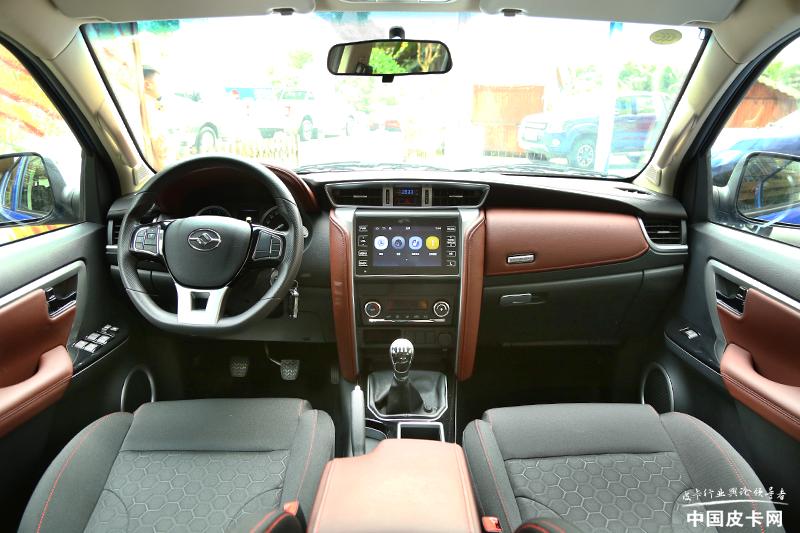 黄海皮卡车最新款,大道皮卡跟黄海皮卡