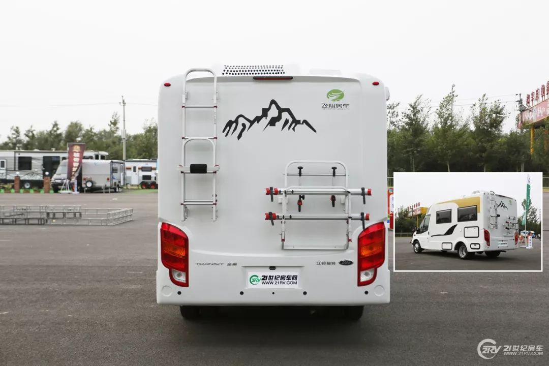 房车大全20-30万的小型c型房车,飞翔房车入门级b型房车价格