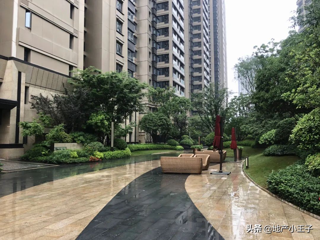 奥特三兄弟最新进展,奥体新三兄弟哪个好