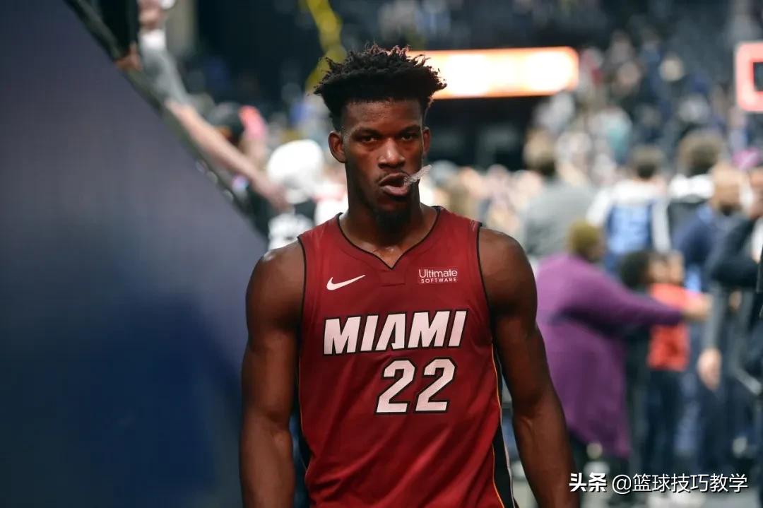 优质领袖,为了能够一起训练,1.42亿先生为全队买了篮球架