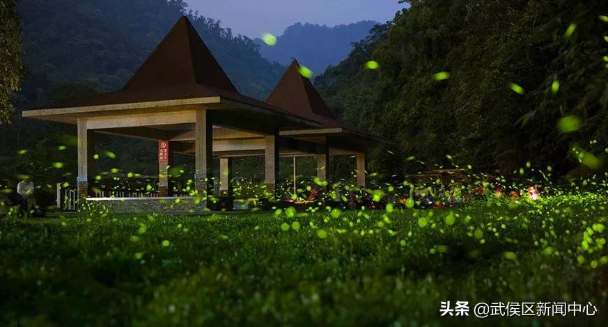 四川省重点发展的三个区域 (四川未来15年后的发展规划与布局)