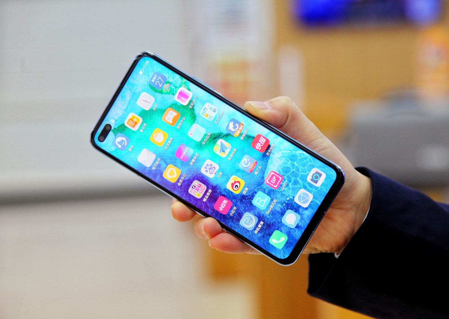 华为nova9pro和nova8pro哪个好,华为freebuds4和freebudspro