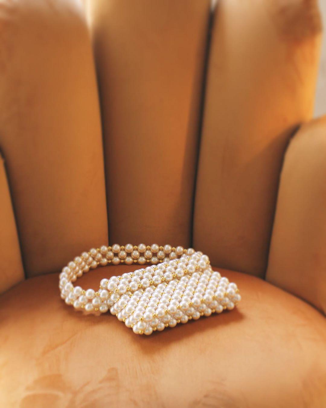 今年最火的百搭腋下包,今年最火的腋下包高端大气