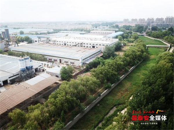 泰城水生态环境治理,泰城夜景照片