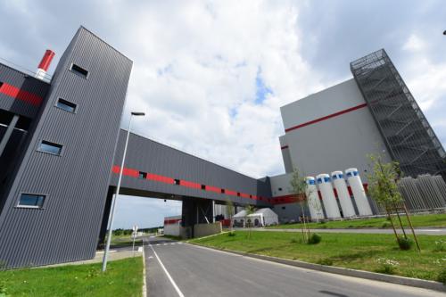 更能让宝宝接受的奶粉,适应刚出生宝宝的奶粉