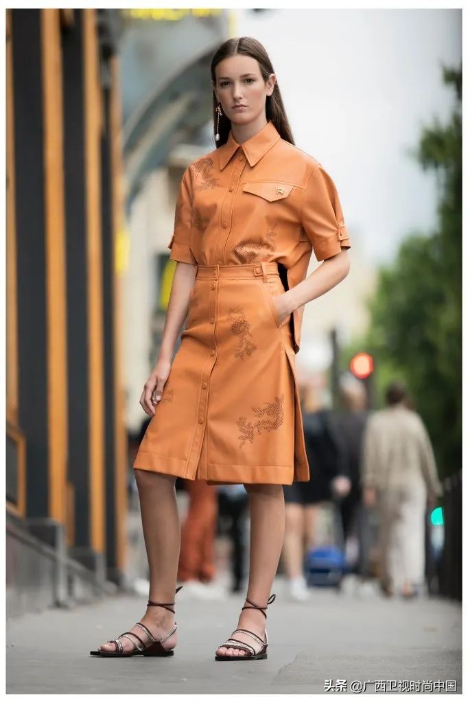 穿搭高级感冷淡风职场,冷酷风穿搭职场