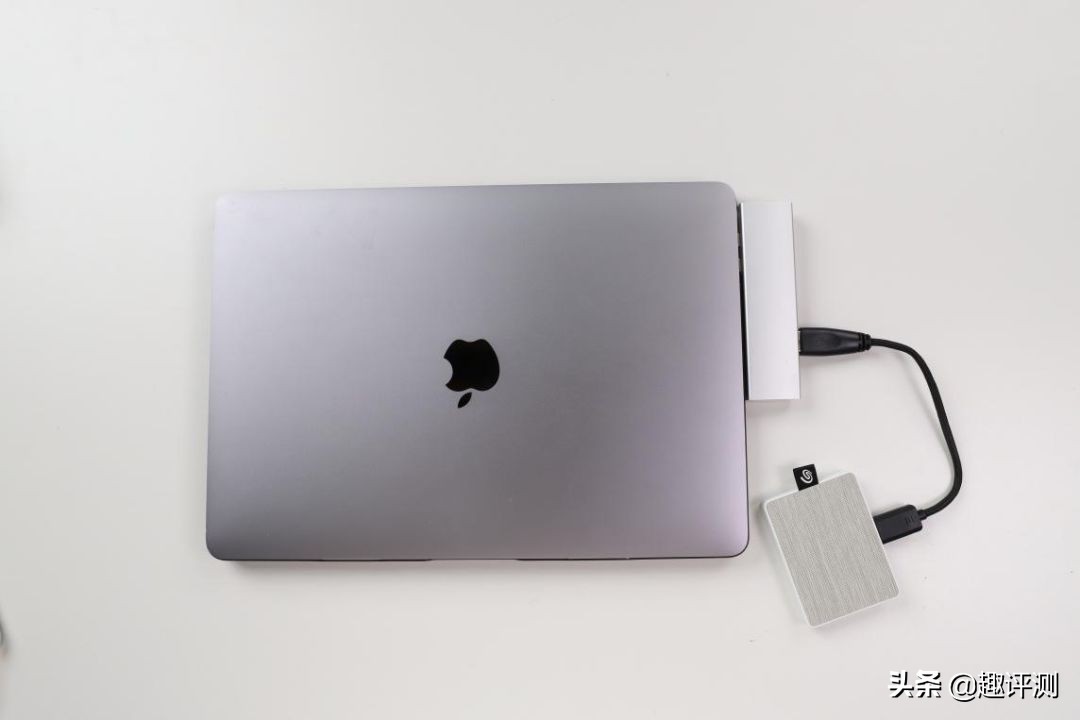 希捷发布的首款固态硬盘你怎么看,希捷onetouch机械硬盘缺点