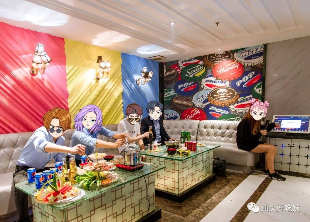 shou家自带食材的火锅店，开在KTV里，人均10+元