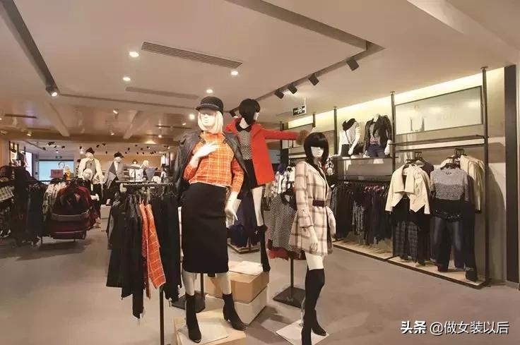 流水的衣服铁打的牛仔裤,流水的潮牌铁打的耐克