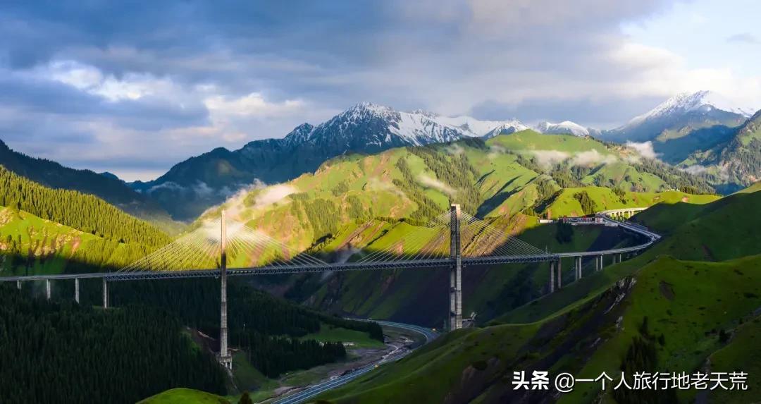 北疆自驾13天路线推荐,国内3条最美出境自驾线