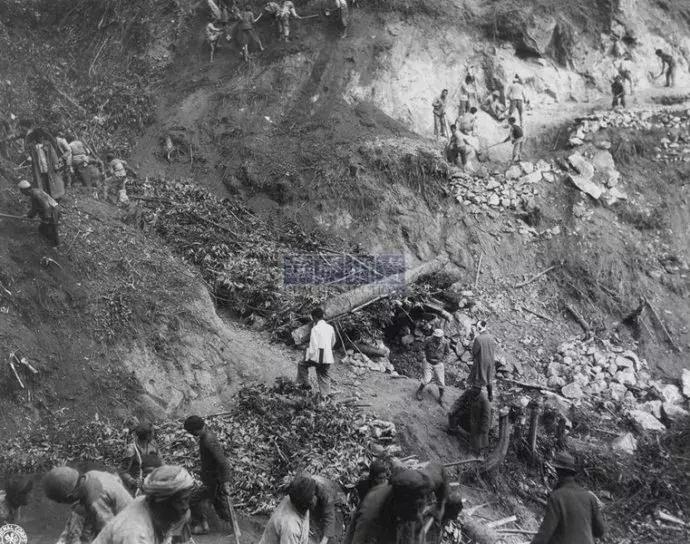 抗日战争中的驼峰航线,抗战时期空中生命线