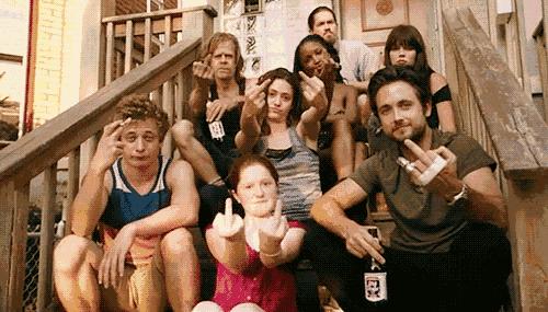 你身上的符号,代表了你是什么圈层的人,你的圈子也在嫌你穷