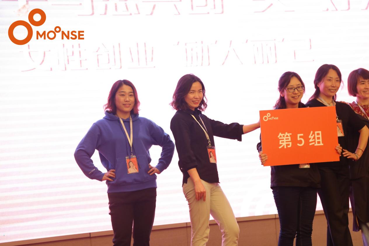 礼赞新中国奋进新时代元旦晚会,礼赞新中国奋进新时代文艺晚会