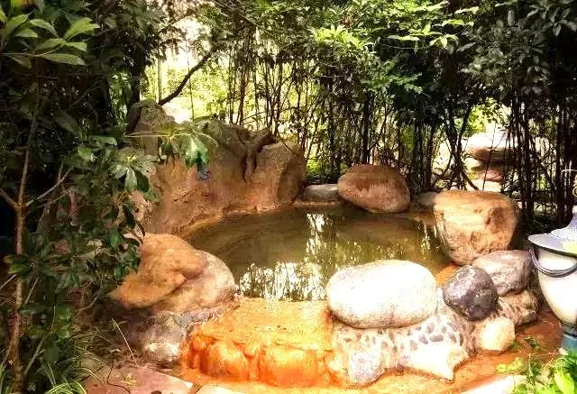 昆明周边好玩的温泉,昆明新亚洲体育城最大的温泉水疗