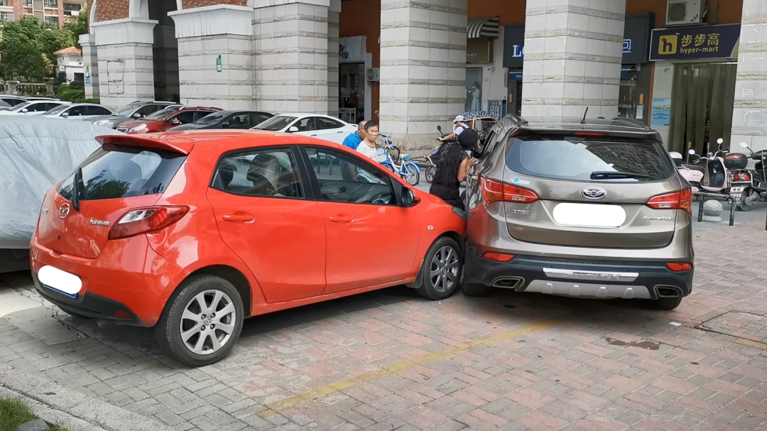 开车出事故对方全责不赔怎么办,开车出事故车主不赔偿怎么办