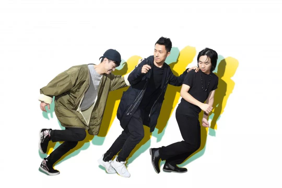 上海草莓基地挖草莓苗,超级草莓上海