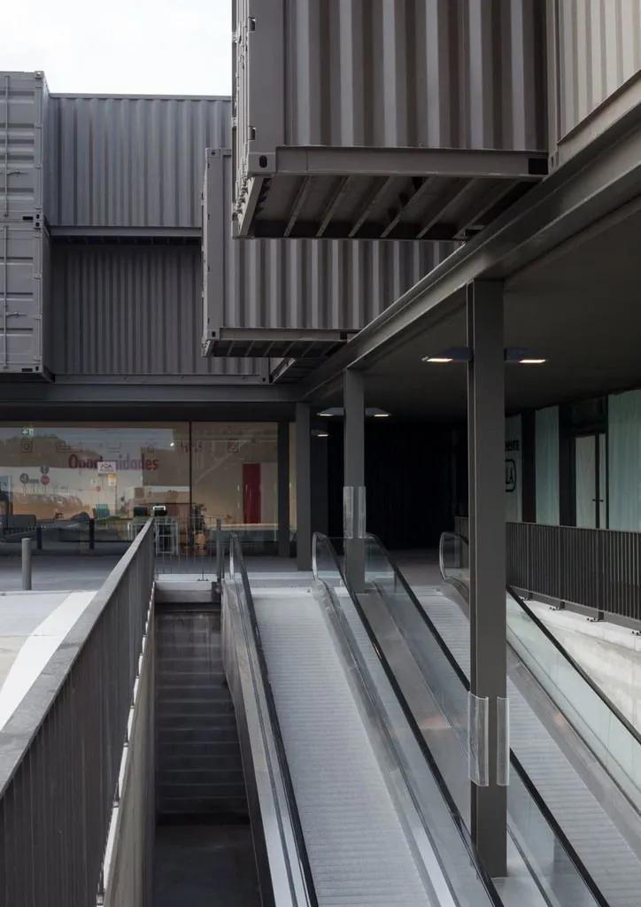 集装箱商业街新模式国外,全球最大集装箱购物中心