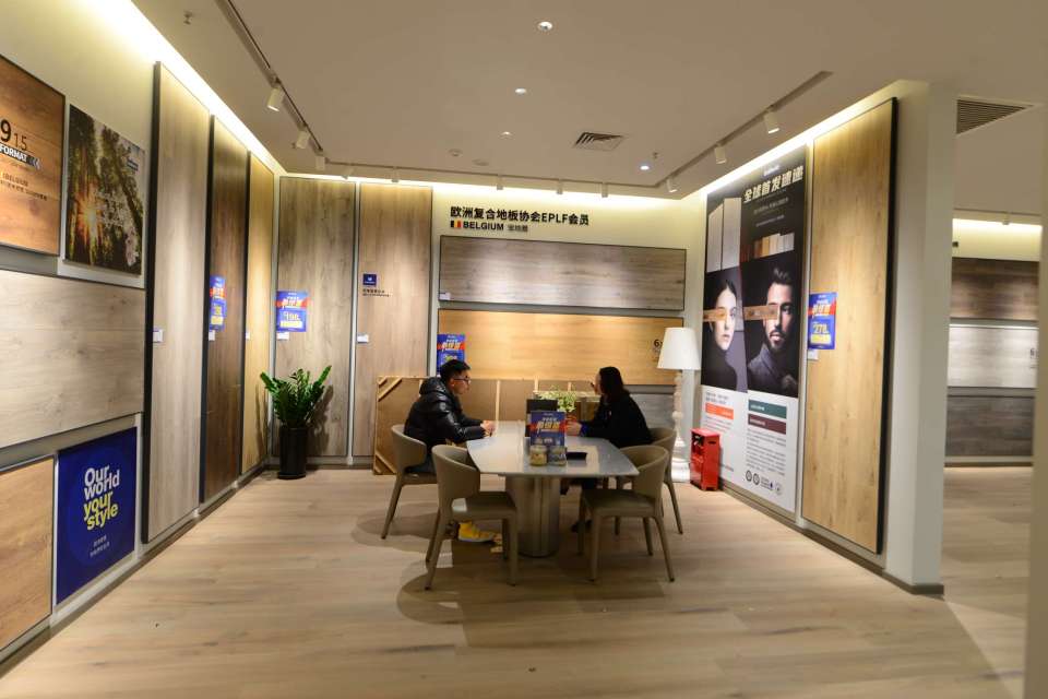 「格大叔探店」必美地板，品质典范