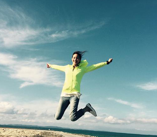 冻龄女神张钧甯有多迷人,张钧甯训练马甲线