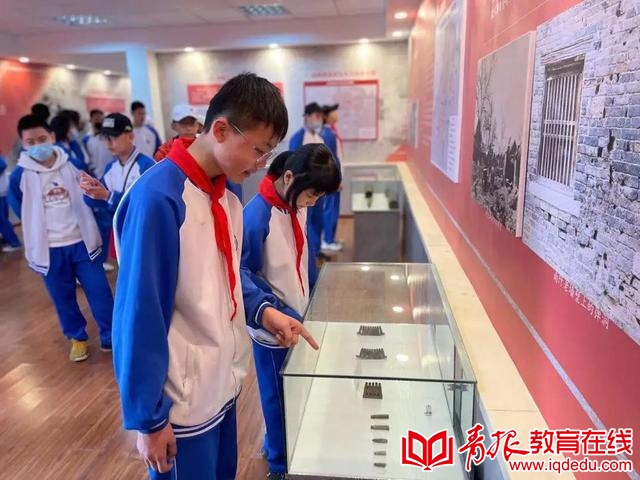 青岛小升初六十一中,青岛六十一中教室