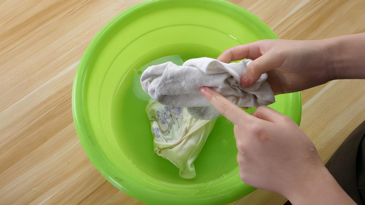 内裤到底有多脏应该多久换一次,天天穿的内裤到底有多脏