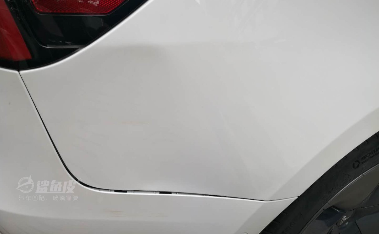 新车被撞凹陷怎么处理最好,新车撞了凹进去怎么办