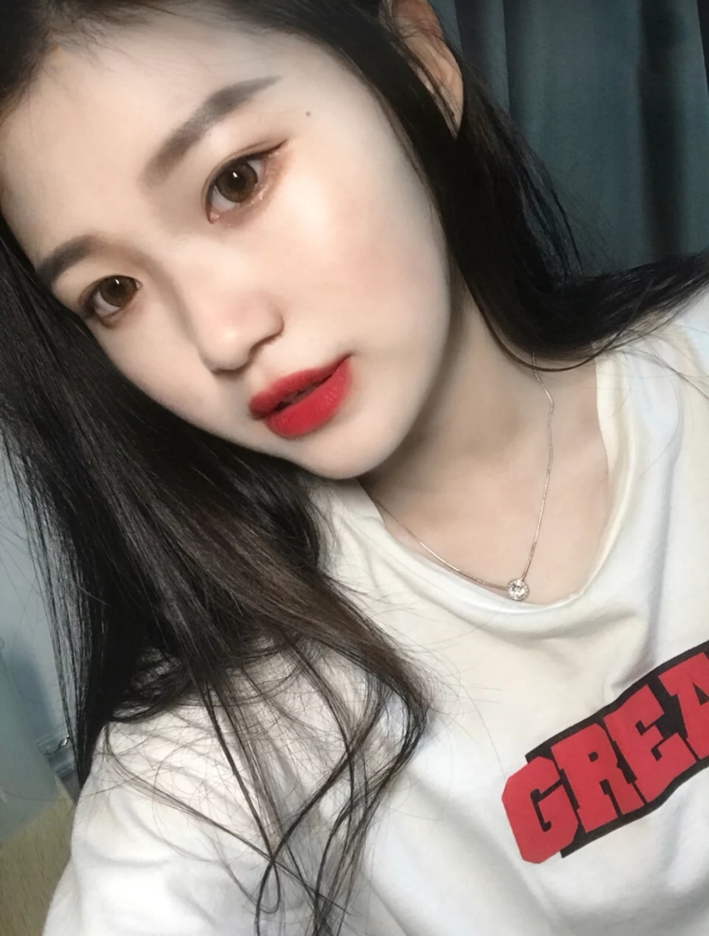 十大品牌黄皮显白口红色号,十大口红品牌适合黄黑皮的