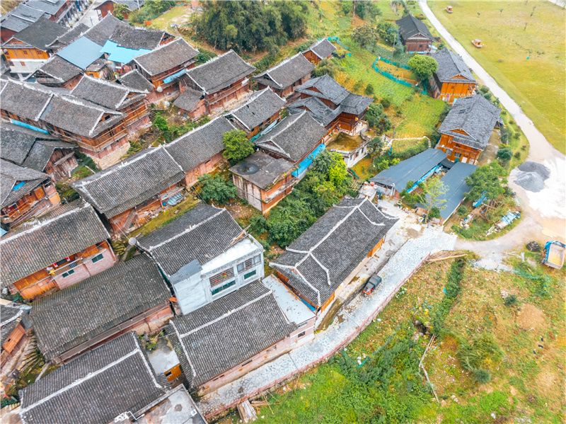 贵州除了千户苗寨还有其他玩的吗,贵州千户苗寨外的古镇