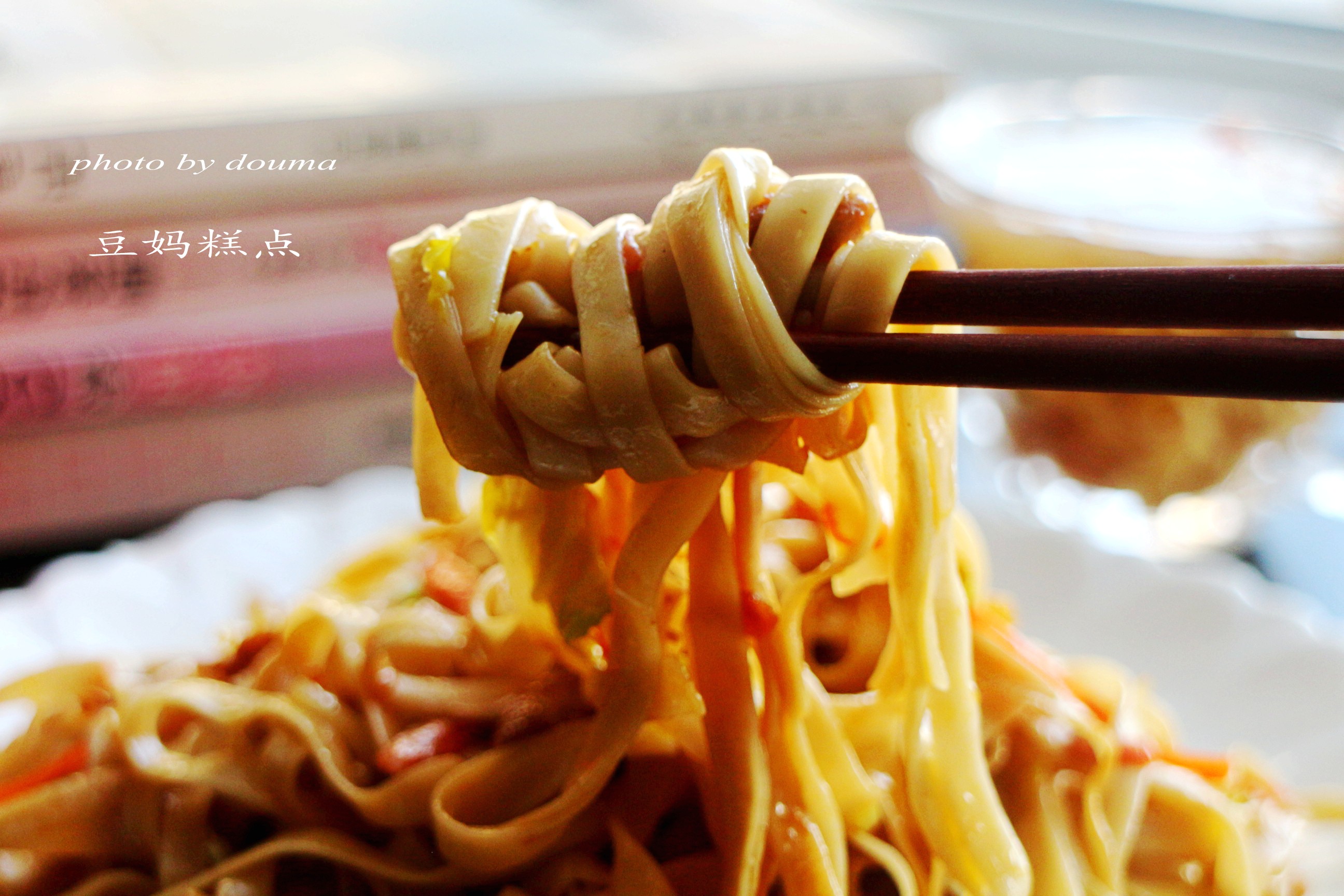 用湿面条不焯水如何做炒面,炒面专用面条不粘不坨