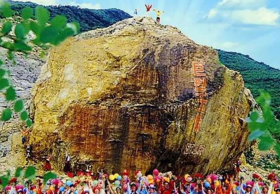 鞍山岫岩玉都,揭秘中国玉都岫岩6万吨玉石