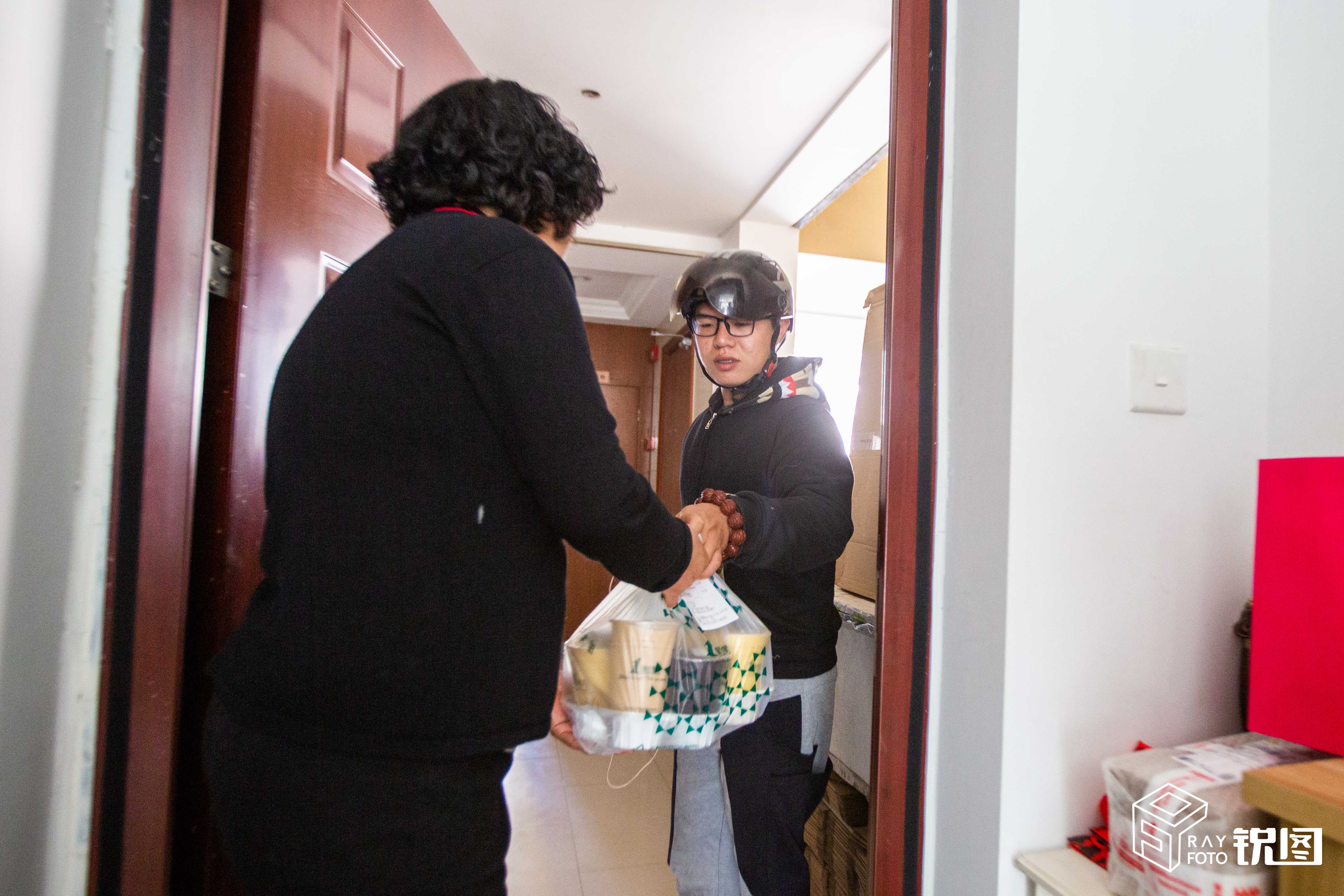 三个时尚奶奶,三个老奶奶创业