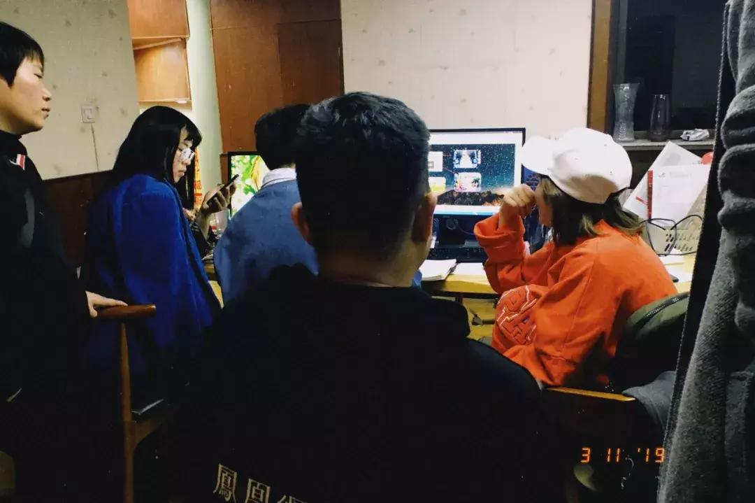 你见过凌晨四点的太阳吗,你见过凌晨四点的酒吧吗