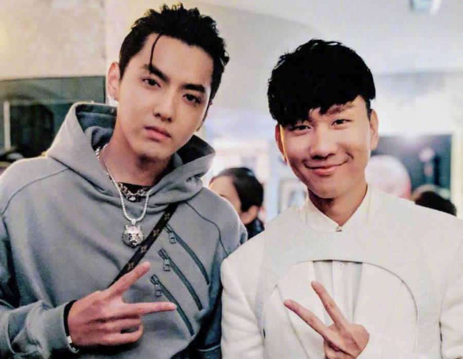 都美竹点赞吴亦凡被批捕，律师解读案情：证据充分极大可能已认罪