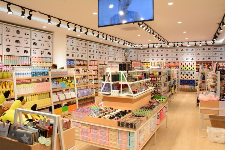 日用百货店怎么经营好,怎样经营精品百货店要注意什么